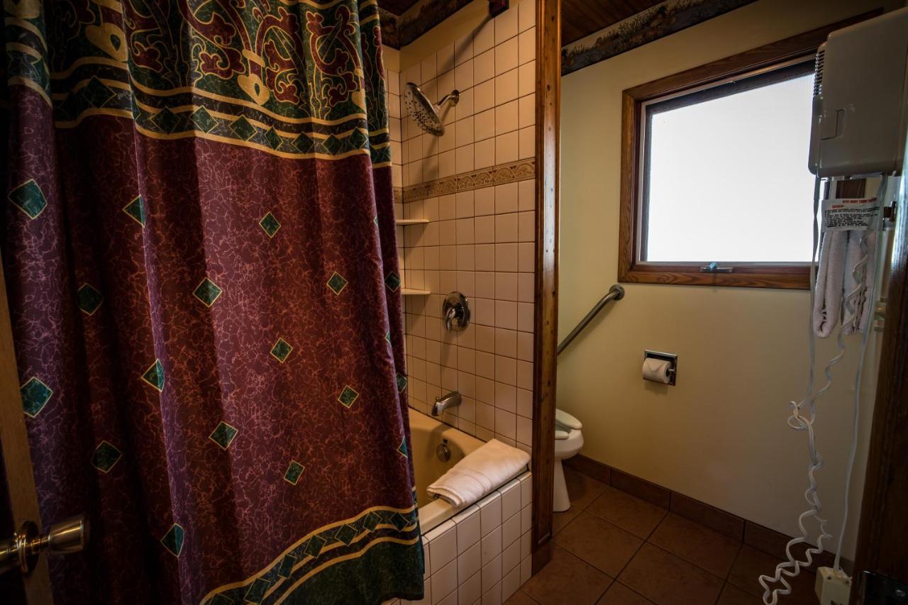 هايوارد Riverside Motel المظهر الخارجي الصورة