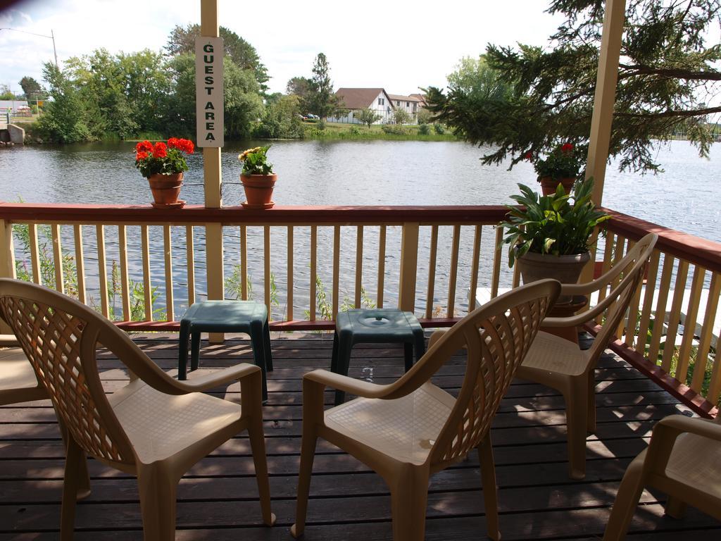 هايوارد Riverside Motel المظهر الخارجي الصورة